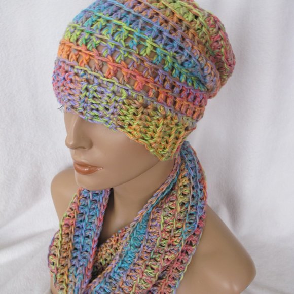 New Handmade Colorful Pastels Slouch Hat and Cowl Set - Picture 6 of 11